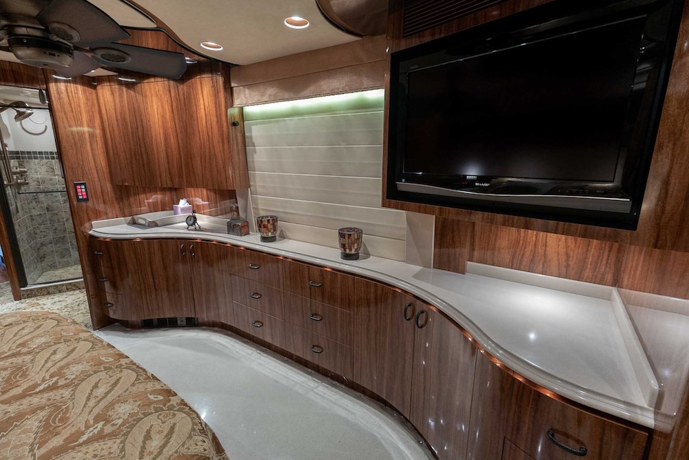 2008 Prevost  Marathon H3-45 For Sale