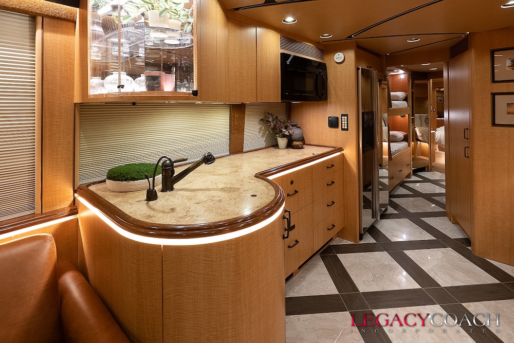 2008 Prevost Marathon XLII For Sale