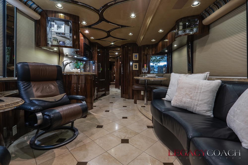 2008 Prevost Marathon XLII For Sale
