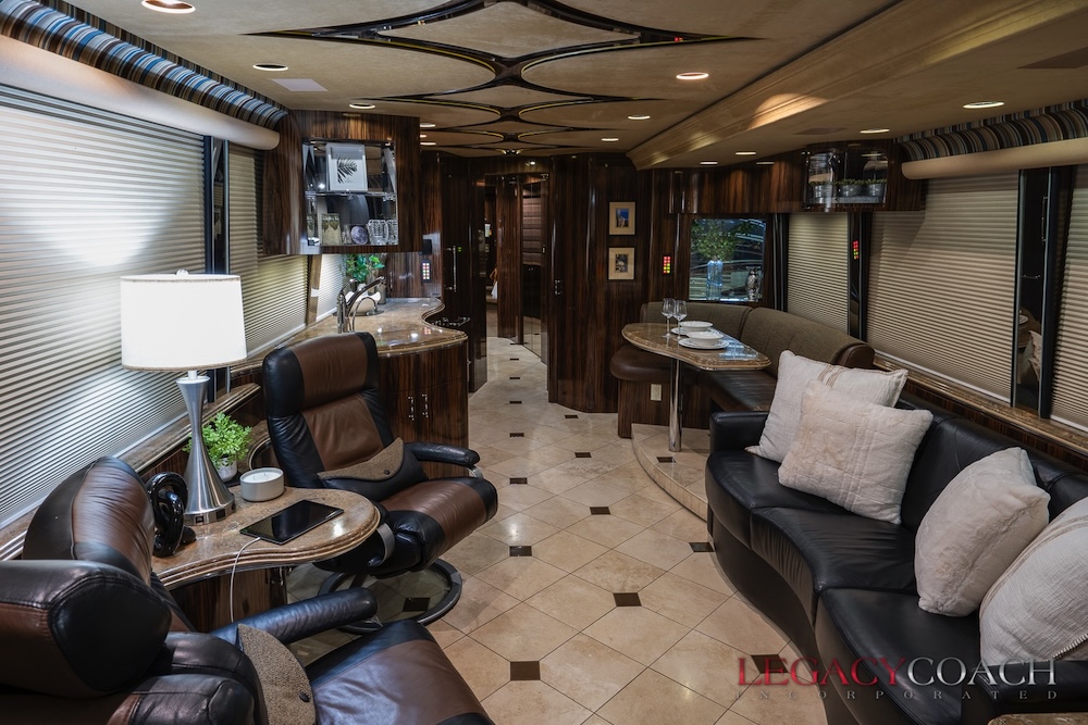 2008 Prevost Marathon XLII For Sale