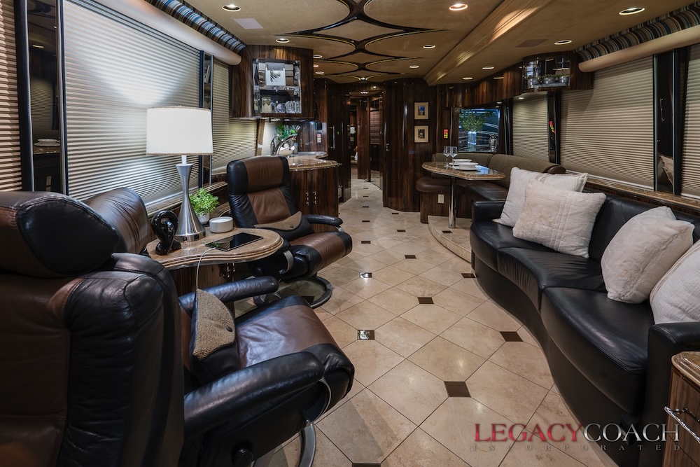 2008 Prevost Marathon XLII For Sale