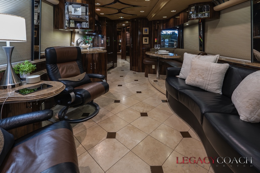 2008 Prevost Marathon XLII For Sale