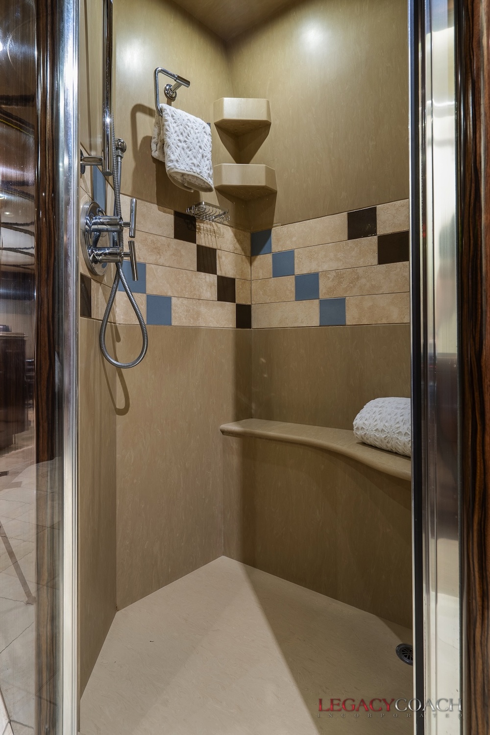 2008 Prevost Marathon XLII For Sale