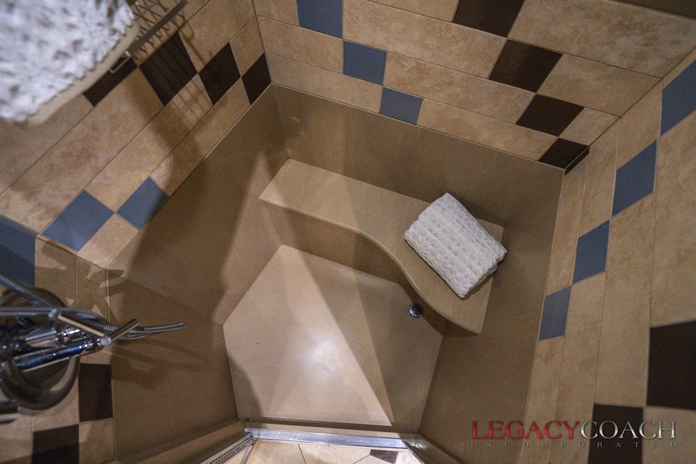 2008 Prevost Marathon XLII For Sale