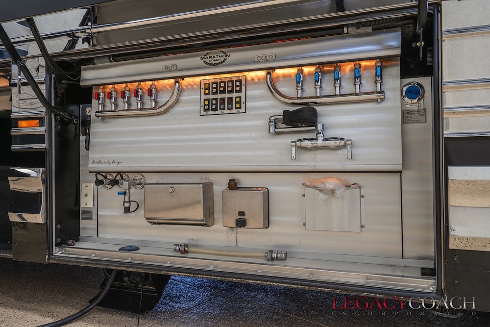 2008 Prevost Marathon XLII For Sale