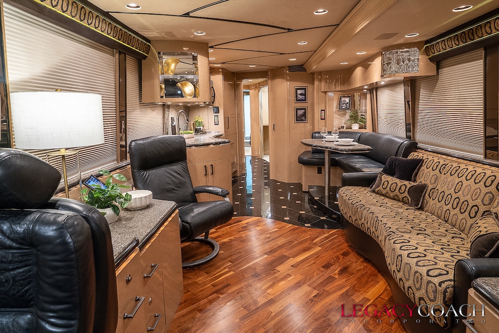 2008 Prevost Marathon XLII For Sale