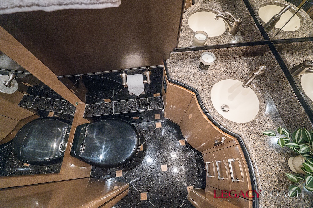 2008 Prevost Marathon XLII For Sale
