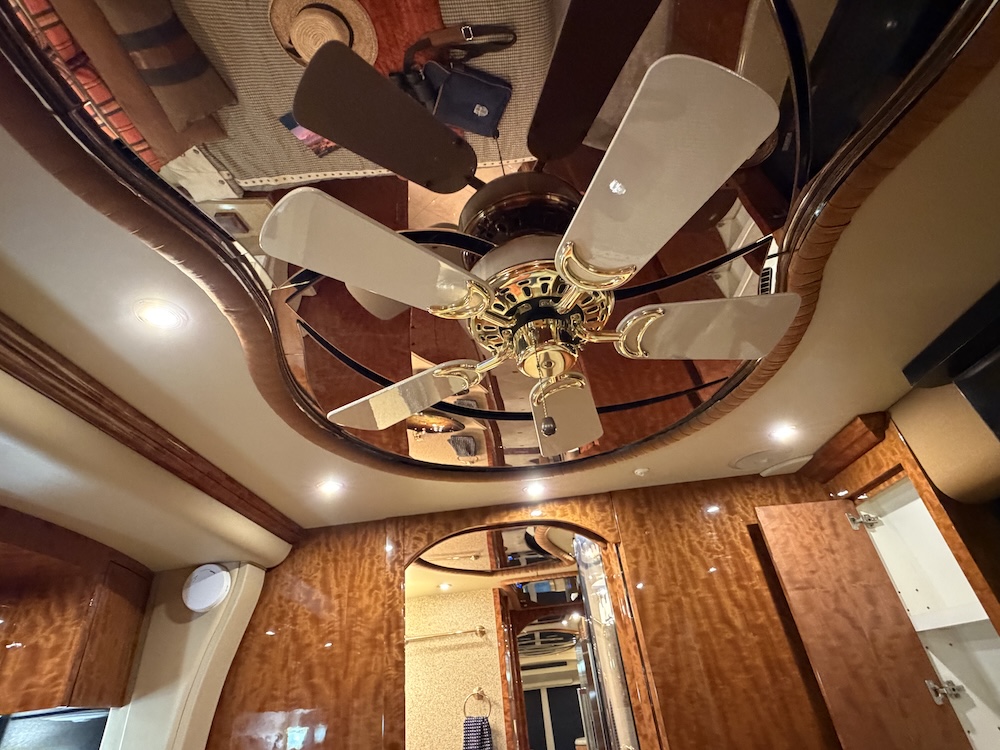 2008 Prevost Millennium H3-45 For Sale