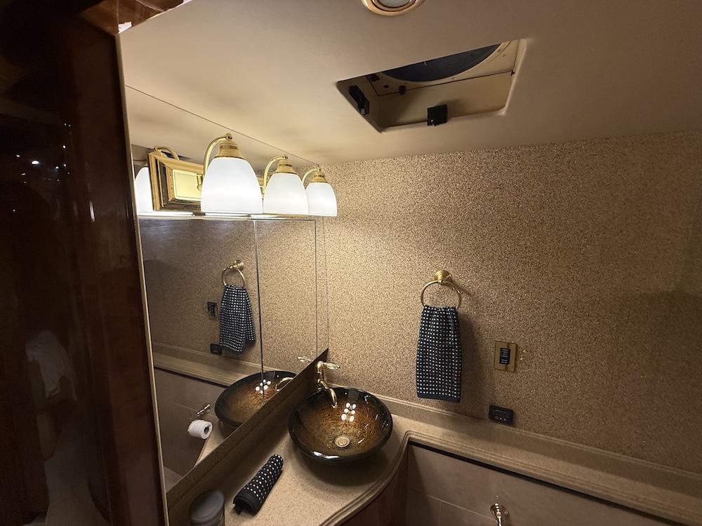 2008 Prevost Millennium H3-45 For Sale