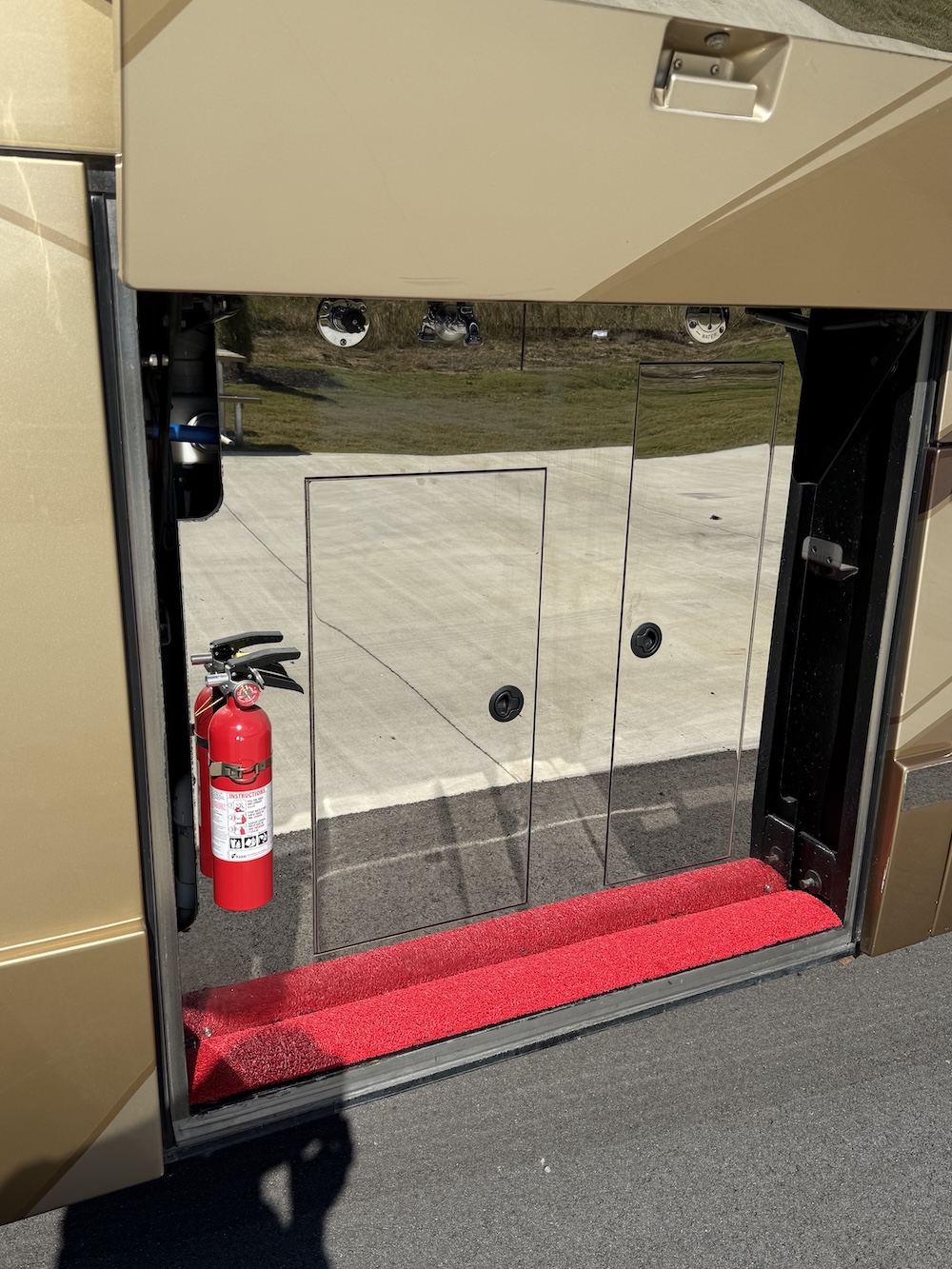 2008 Prevost Millennium H3-45 For Sale