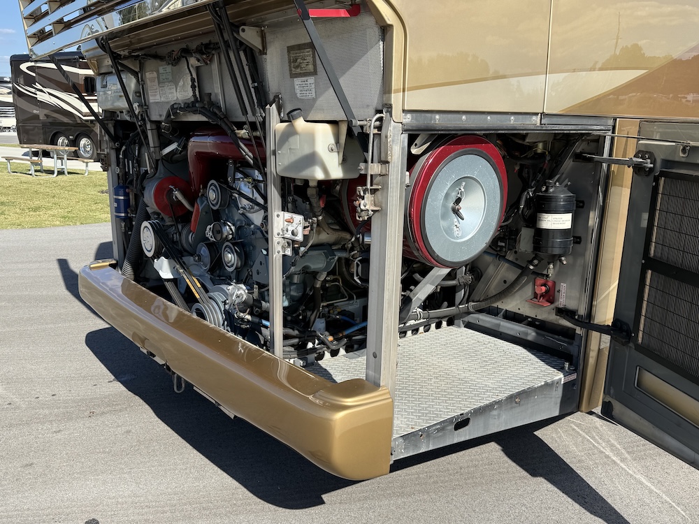 2008 Prevost Millennium H3-45 For Sale