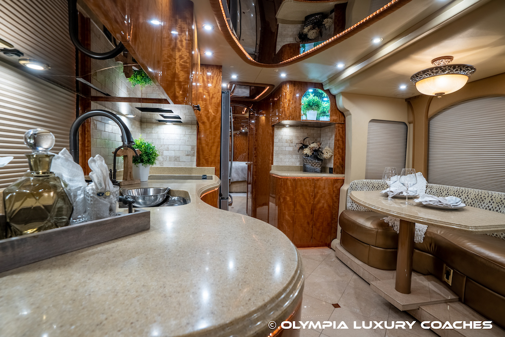 2008 Prevost Millennium H3-45 For Sale