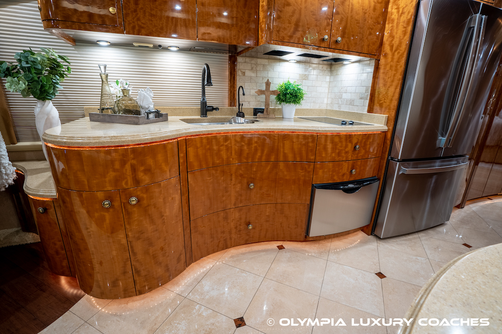 2008 Prevost Millennium H3-45 For Sale