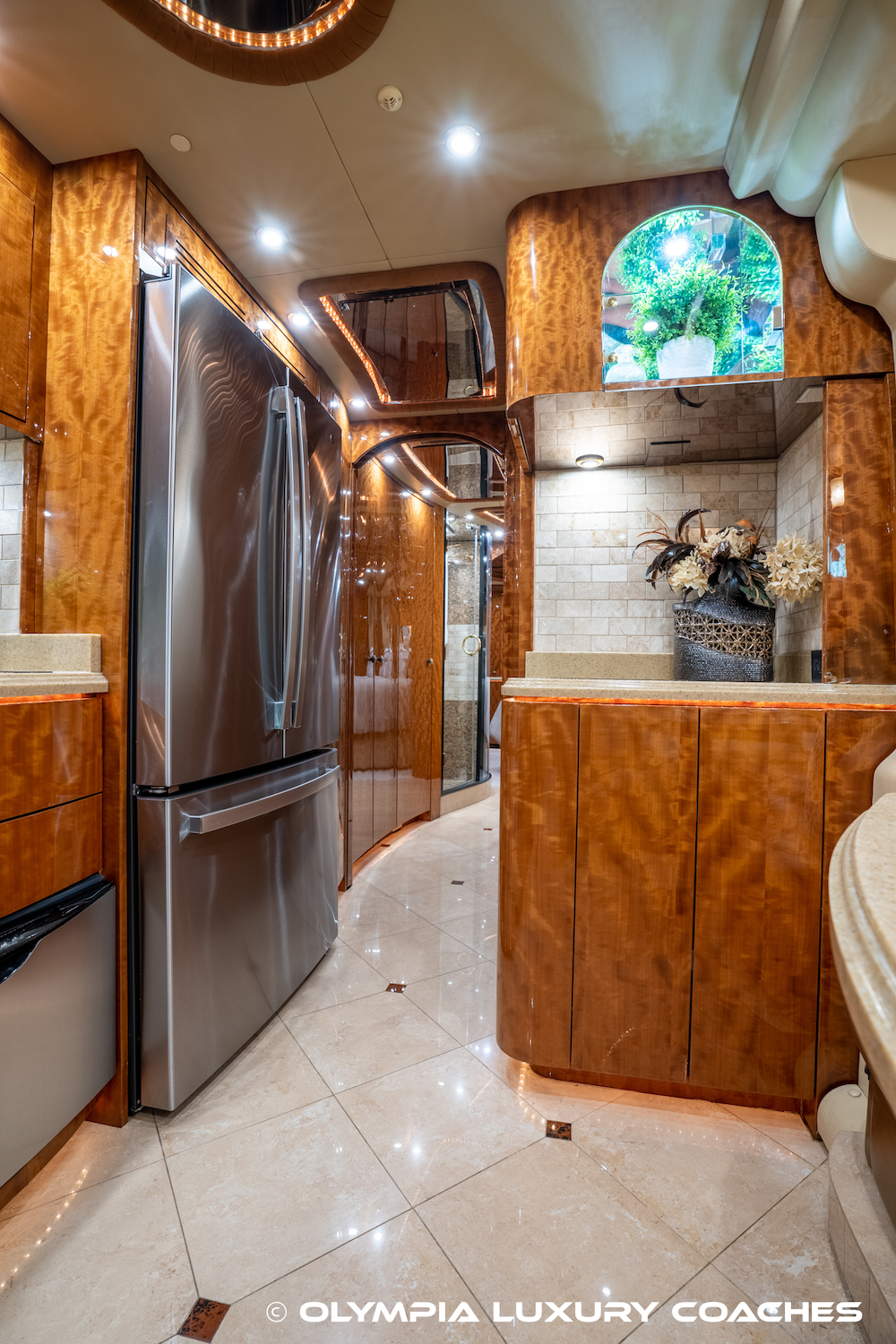 2008 Prevost Millennium H3-45 For Sale