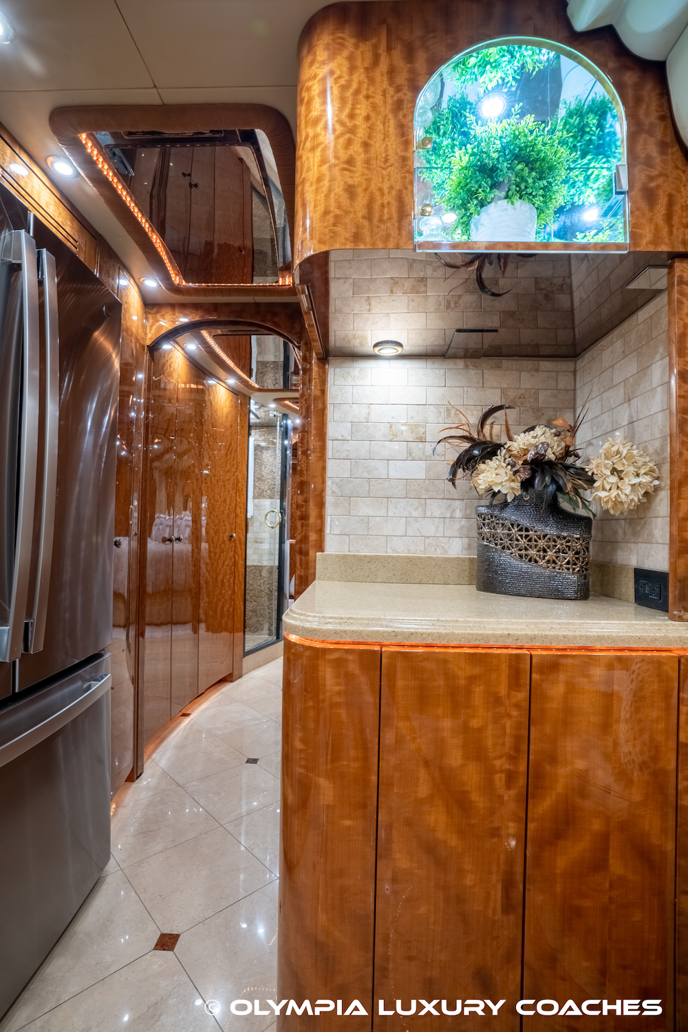 2008 Prevost Millennium H3-45 For Sale