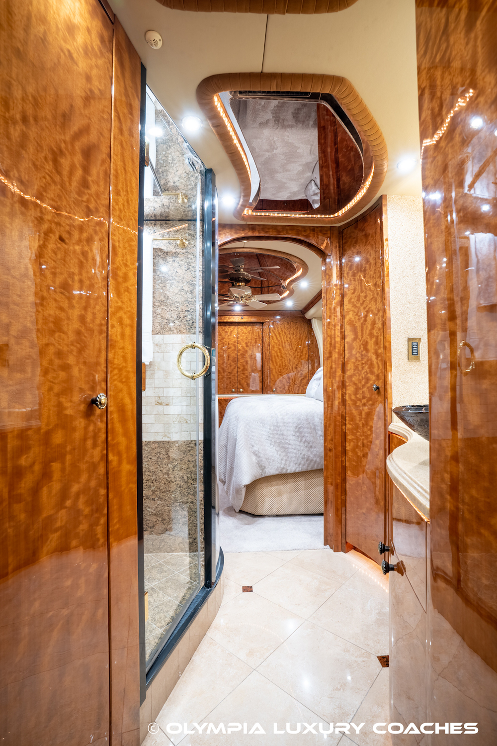 2008 Prevost Millennium H3-45 For Sale