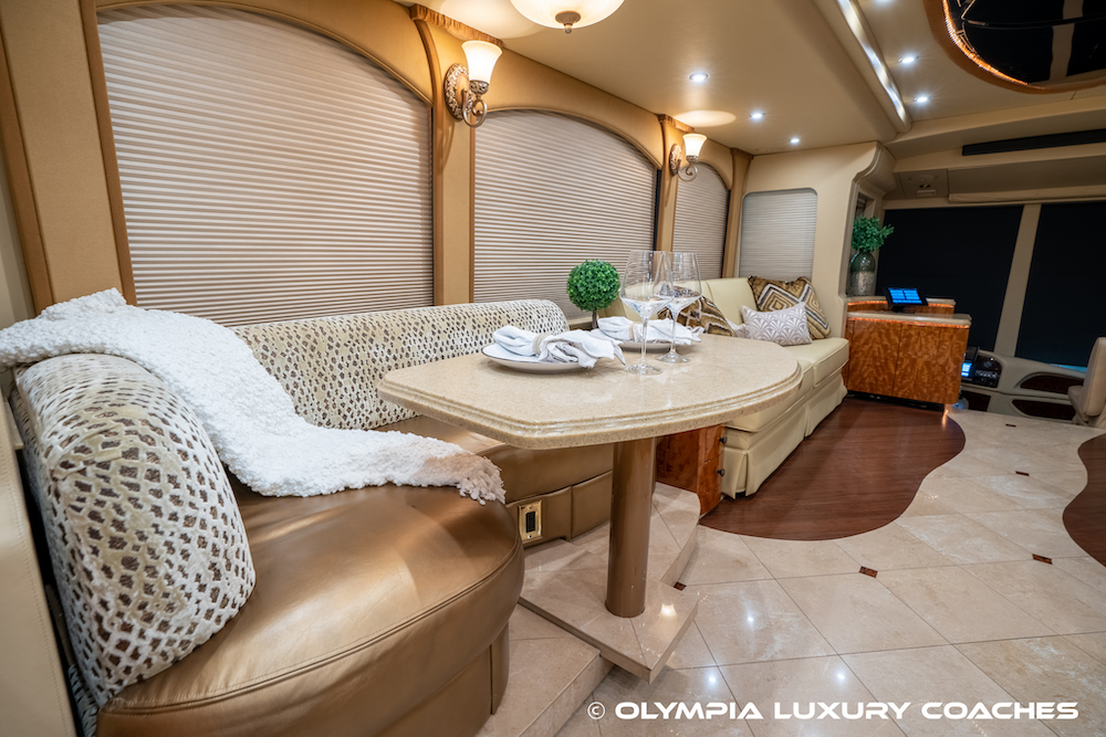 2008 Prevost Millennium H3-45 For Sale
