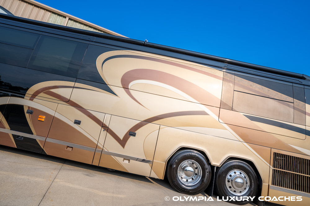 2008 Prevost Millennium H3-45 For Sale