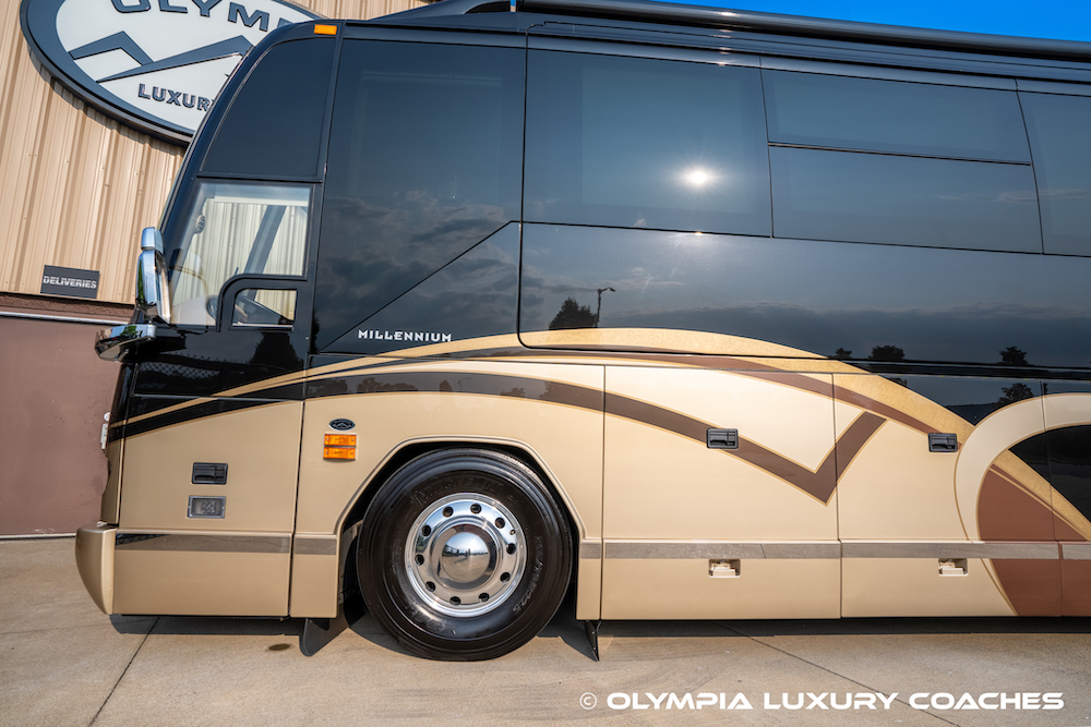 2008 Prevost Millennium H3-45 For Sale