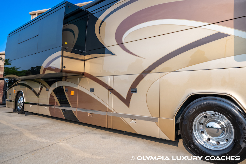 2008 Prevost Millennium H3-45 For Sale