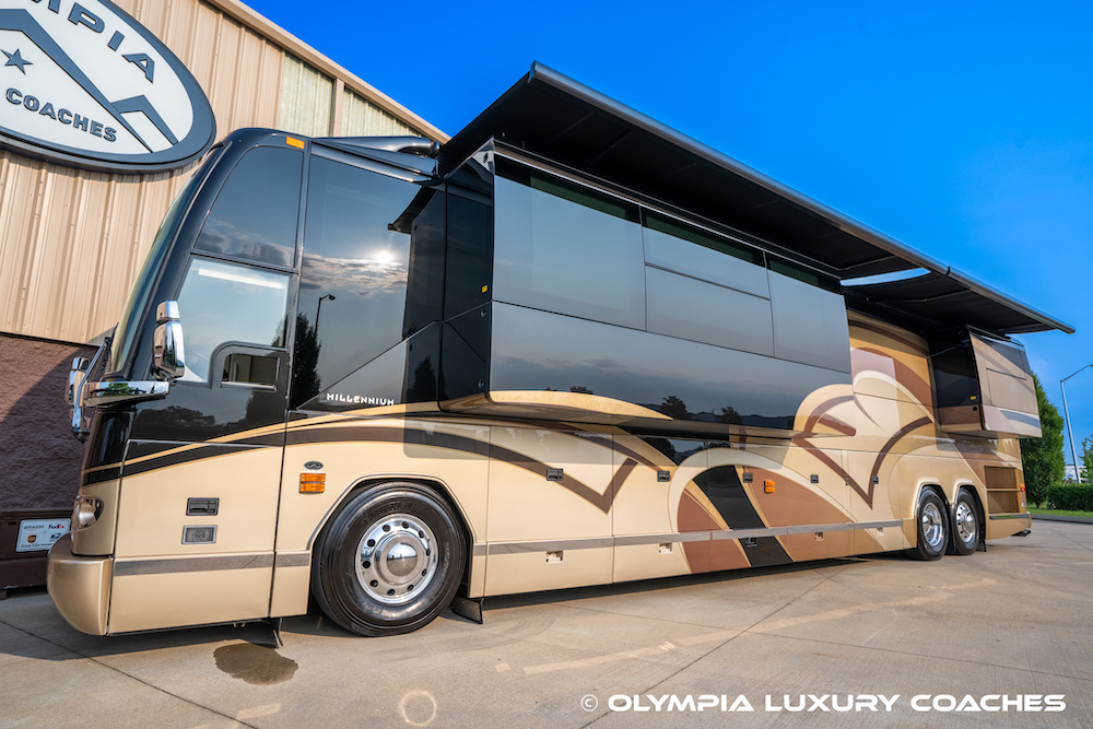 2008 Prevost Millennium H3-45 For Sale