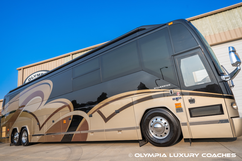 2008 Prevost Millennium H3-45 For Sale