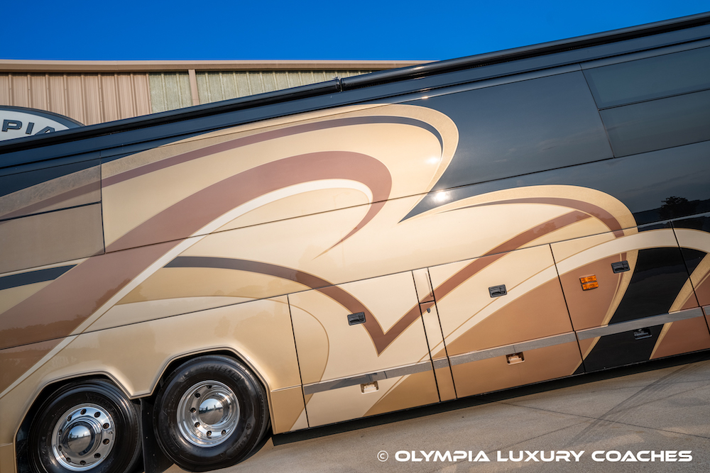 2008 Prevost Millennium H3-45 For Sale