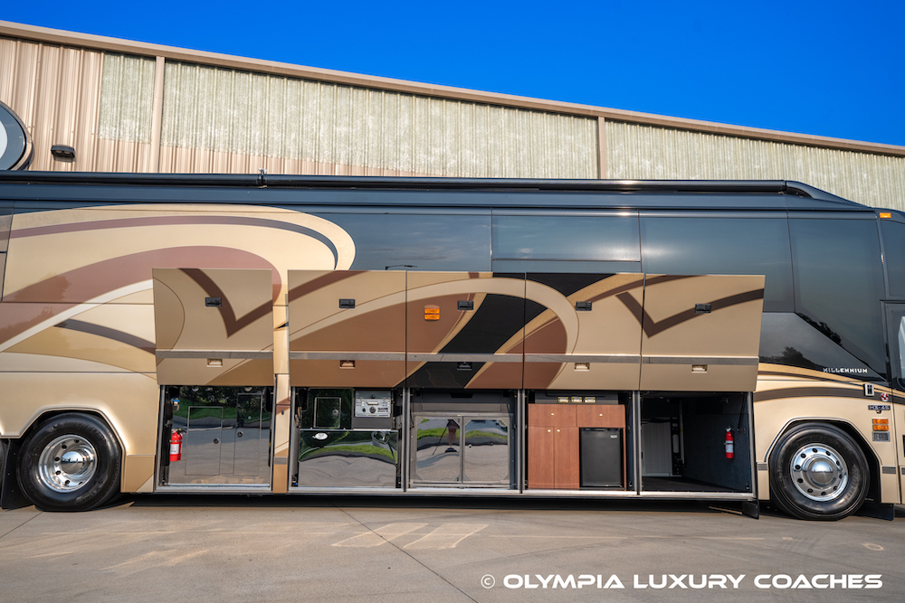 2008 Prevost Millennium H3-45 For Sale