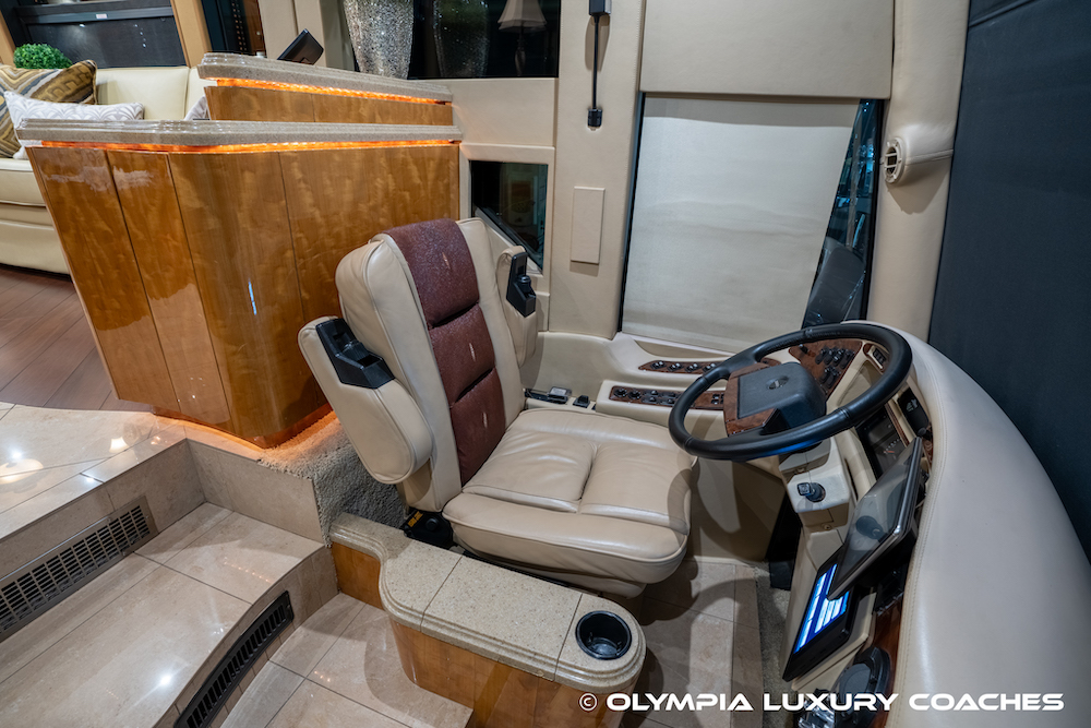 2008 Prevost Millennium H3-45 For Sale