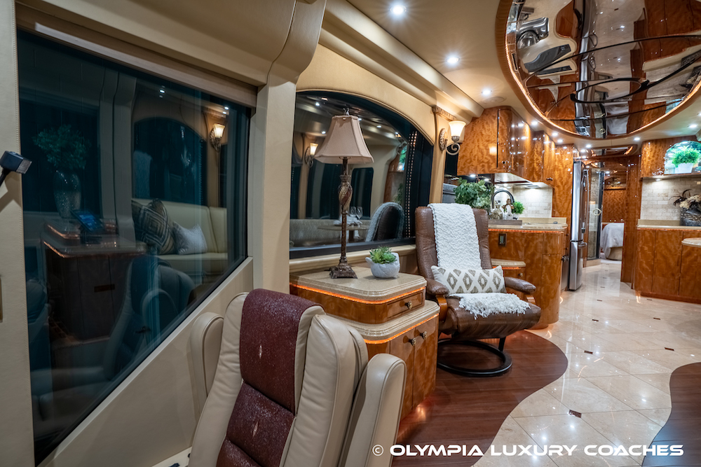 2008 Prevost Millennium H3-45 For Sale