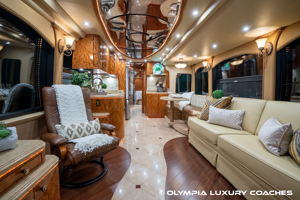 2008 Prevost Millennium H3-45 For Sale