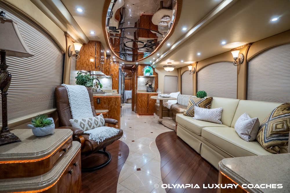 2008 Prevost Millennium H3-45 For Sale