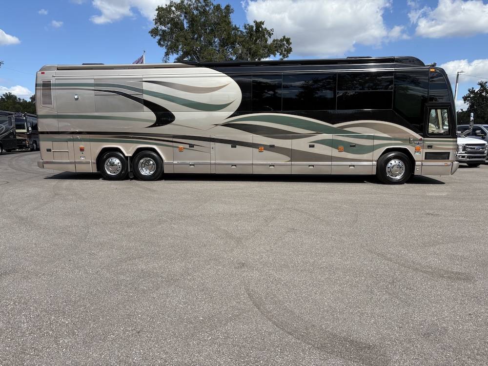 2008 Prevost  Parliament H3-45 For Sale