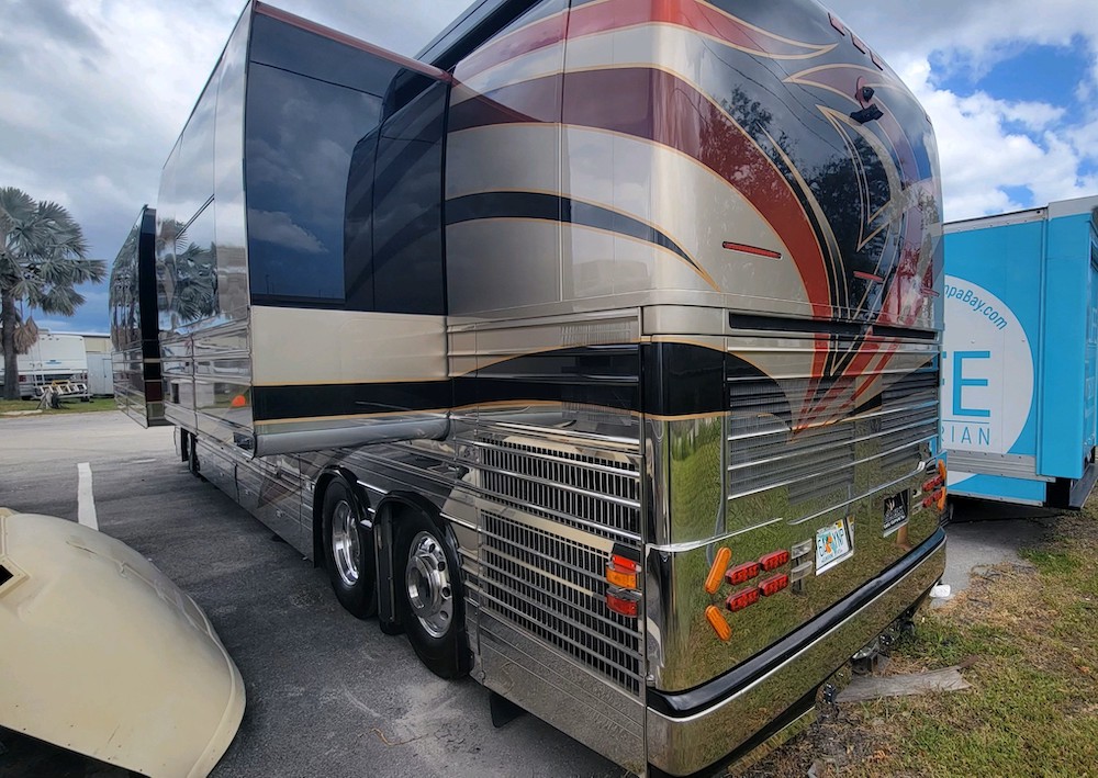 2008 Prevost Parliament XLII For Sale