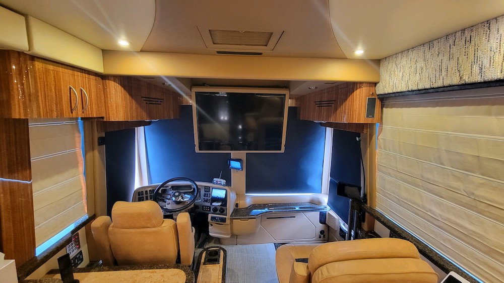 2008 Prevost Parliament XLII For Sale