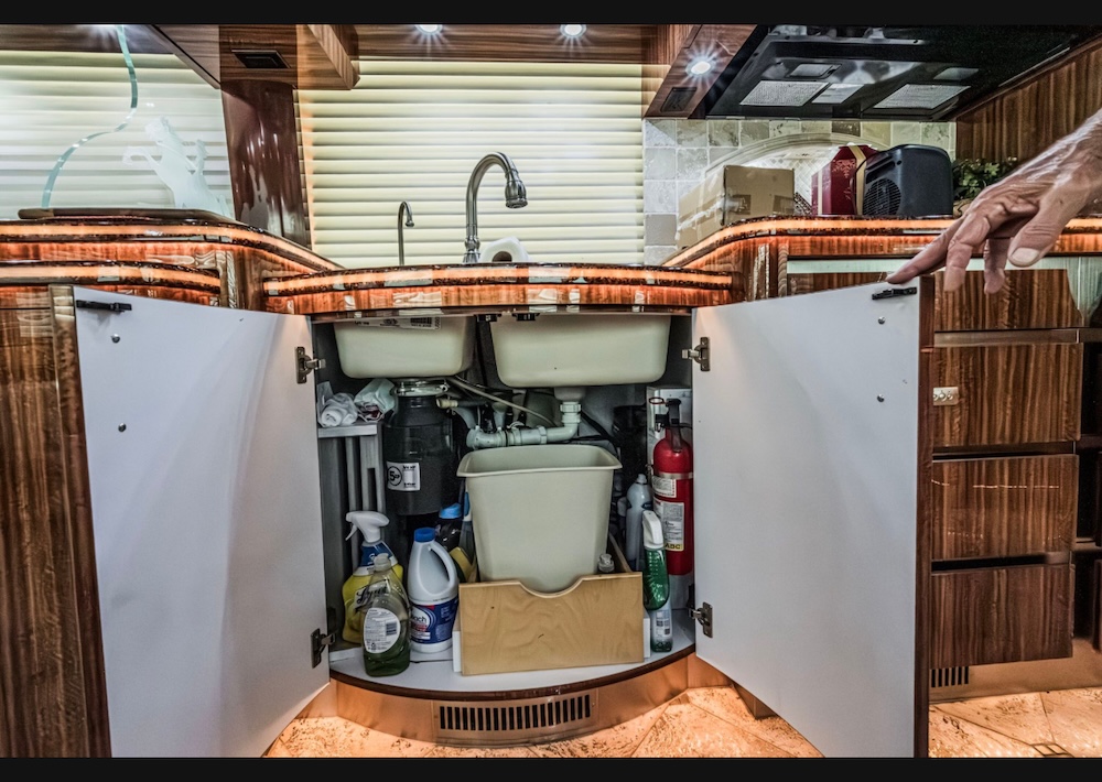 2008 Prevost Parliament XLII For Sale