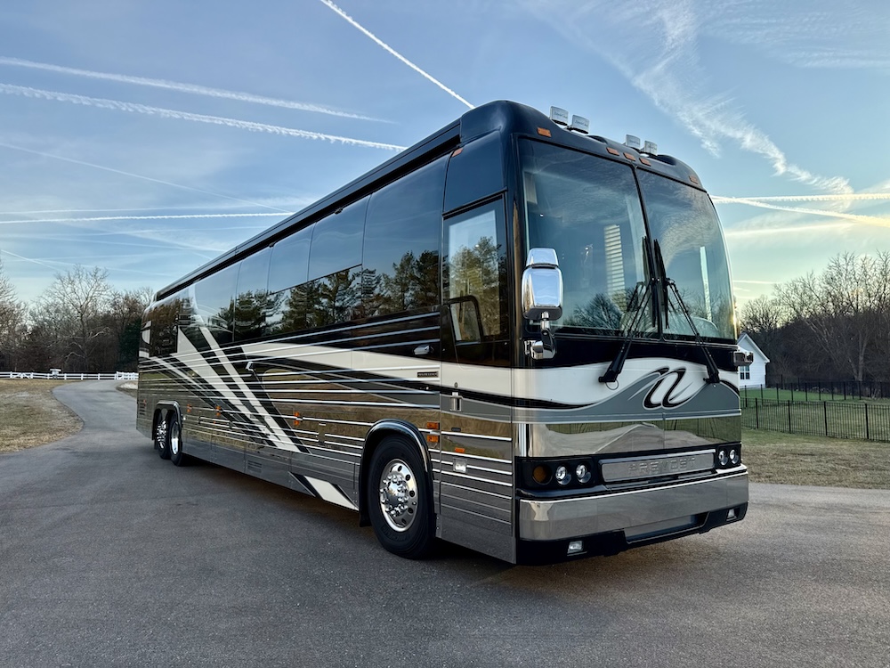 2004 Prevost Royale XLII For Sale