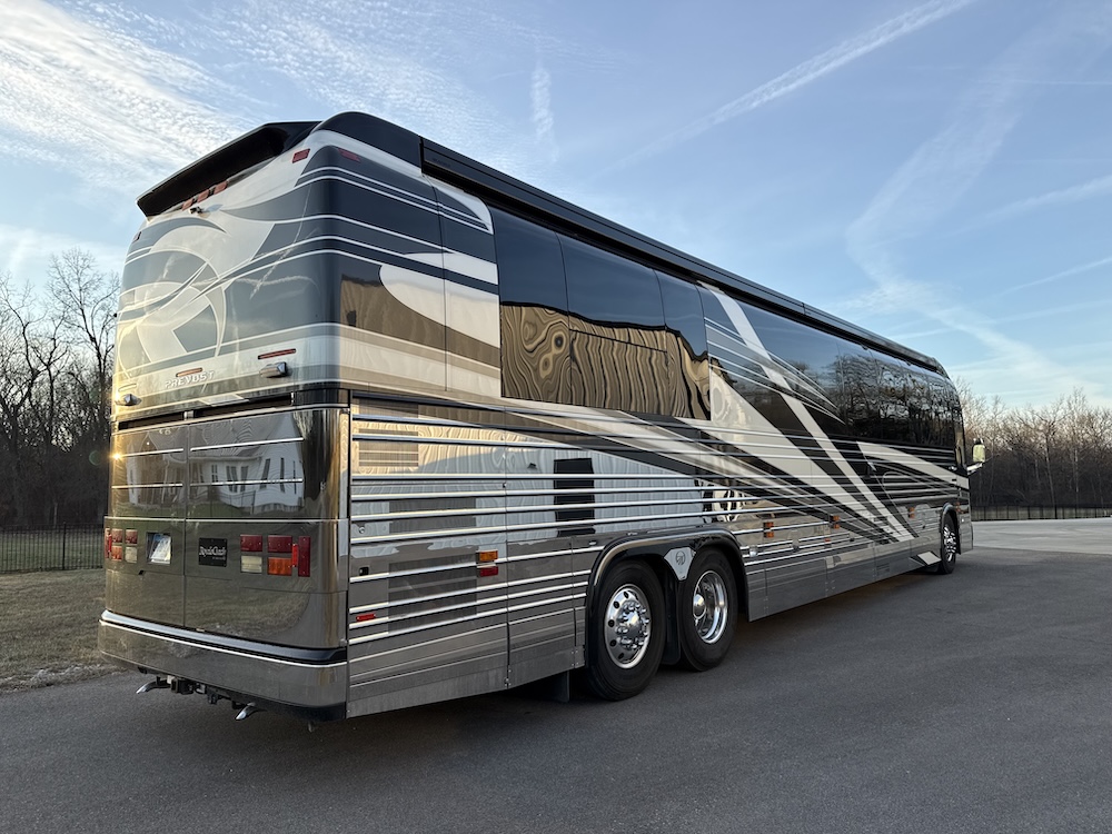 2004 Prevost Royale XLII For Sale