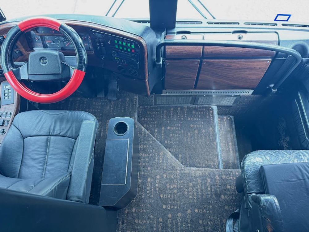 2008 Prevost XLII For Sale