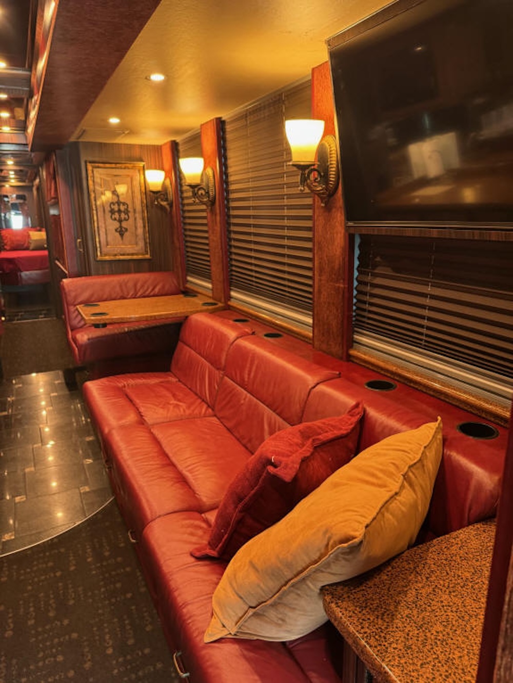 2008 Prevost XLII For Sale