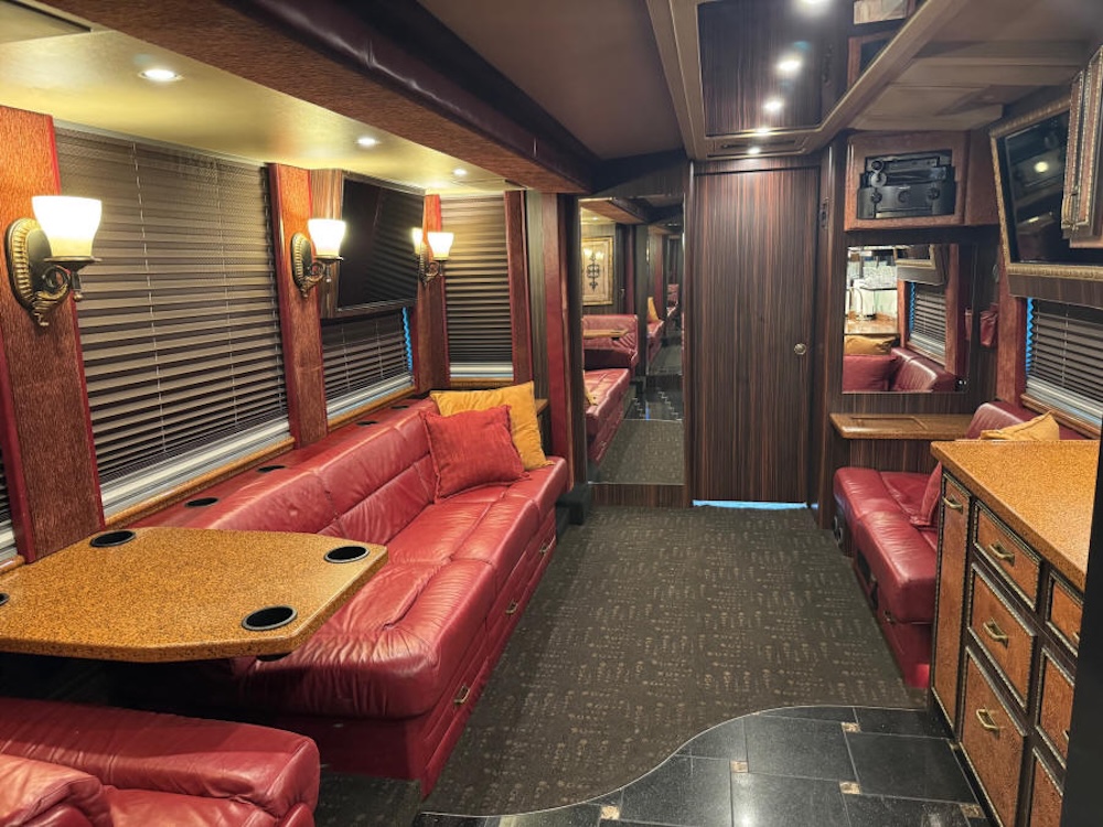 2008 Prevost XLII For Sale