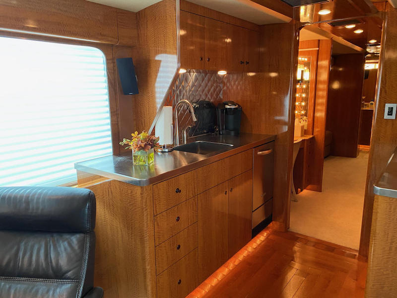 2008 Prevost Star H3-45 For Sale