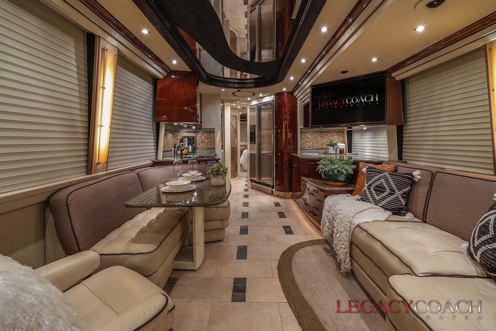 2008 Prevost Country Coach XLII For Sale