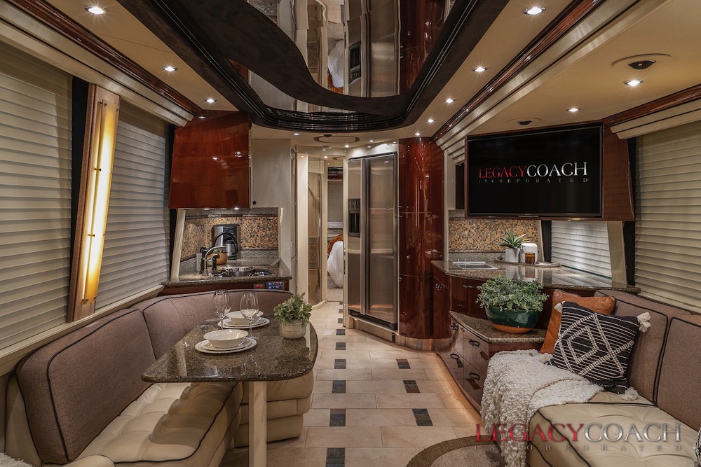 2008 Prevost Country Coach XLII For Sale