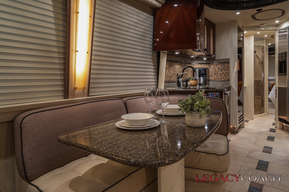 2008 Prevost Country Coach XLII For Sale