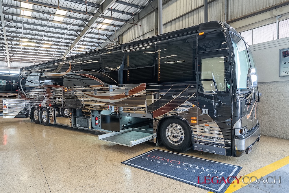 2007 Prevost Country Coach XLII For Sale