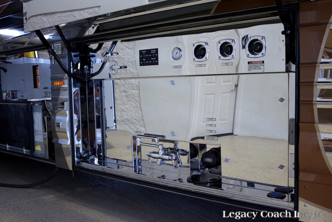 2009 Prevost Country Coach XLII For Sale