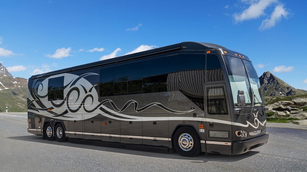 2009 Prevost Featherlite H3-45 For Sale