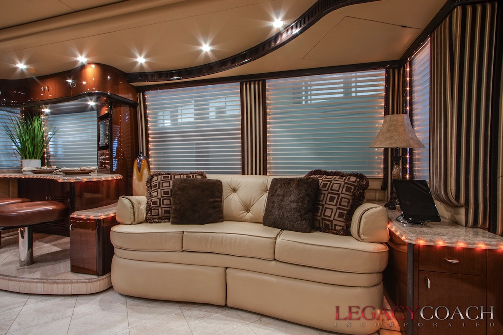 2009 Prevost Liberty H3-45 For Sale