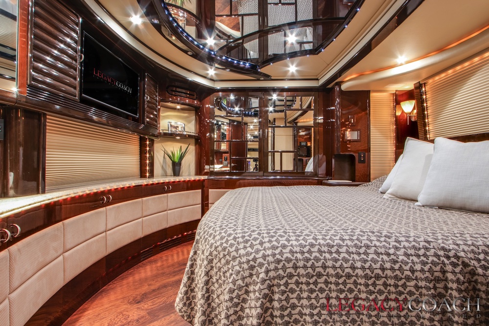 2009 Prevost Liberty H3-45 For Sale